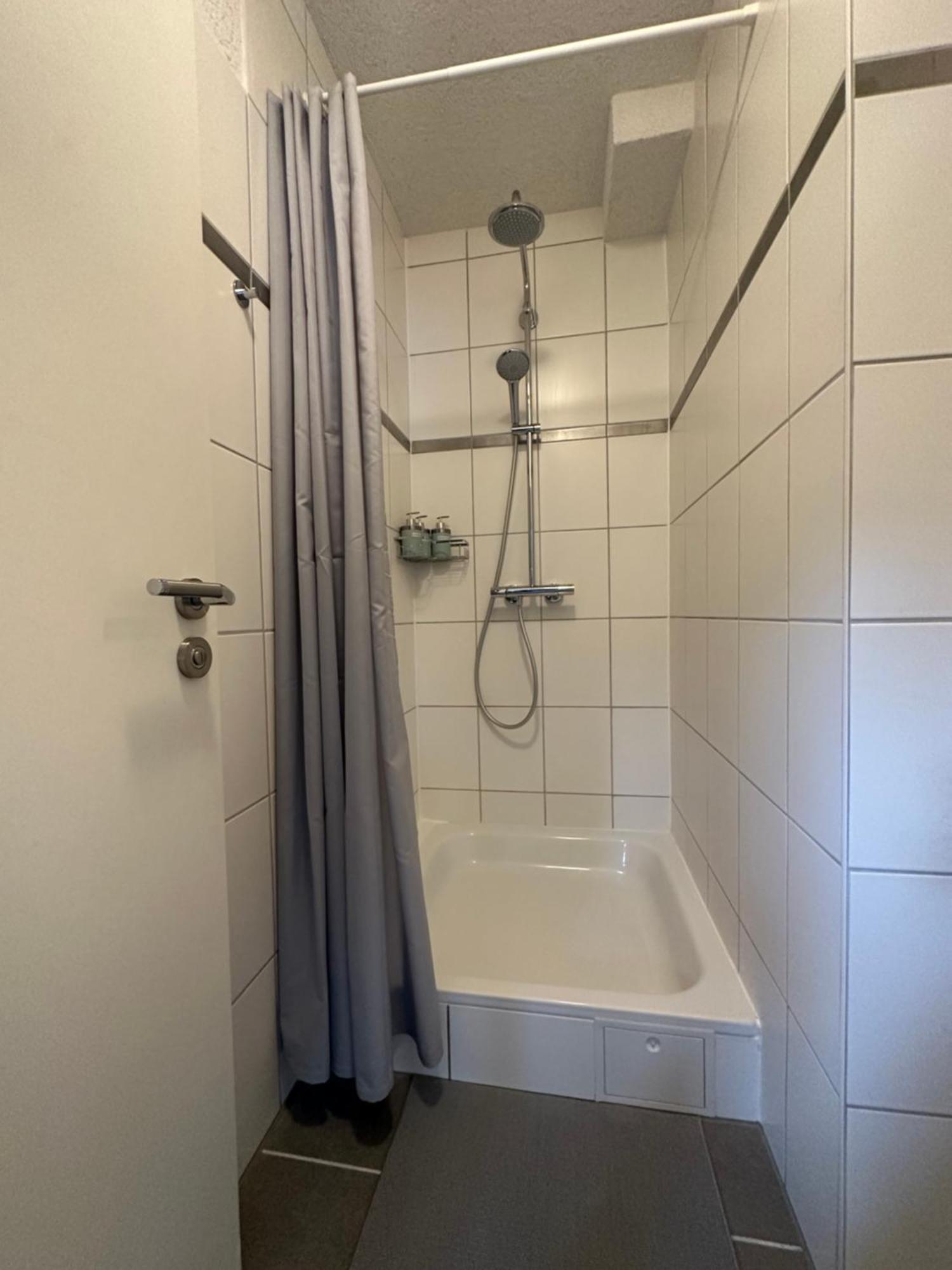 Cozy - Bad Soden - Free Parking Bad Soden am Taunus